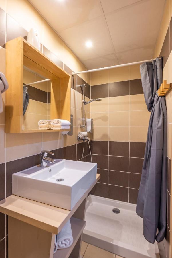 Le Relais De La Caleche Hotell Le Beausset Exteriör bild