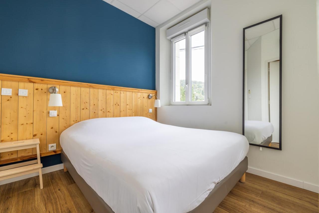 Le Relais De La Caleche Hotell Le Beausset Exteriör bild